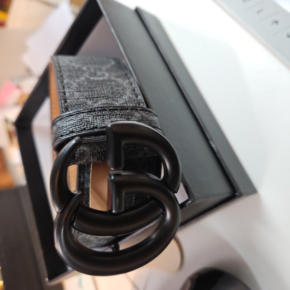 Gucci Belt - Black on Webbing - Picture 3 of 7